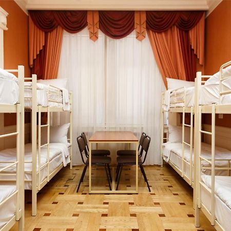 Hostel Suputnyk Lviv Luaran gambar
