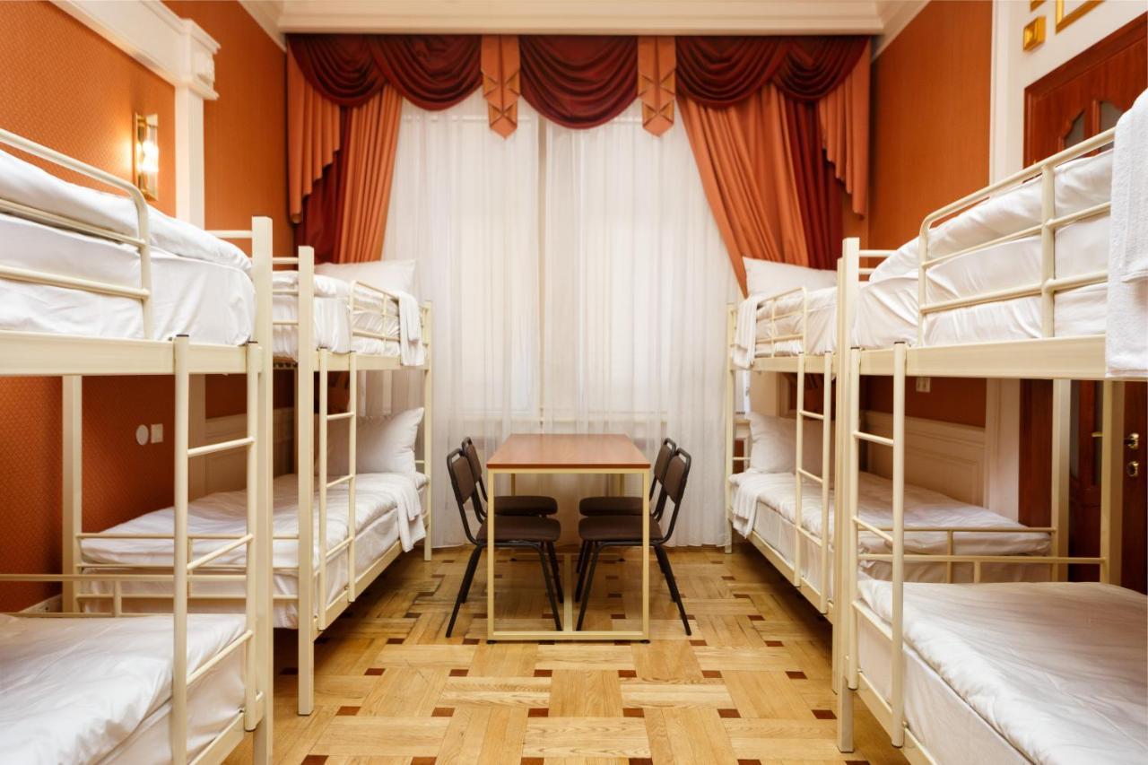 Hostel Suputnyk Lviv Luaran gambar